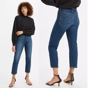 LEVI'S Premium Wedgie StraIght Ankle Jean Size 24 Salsa Charleston Outlasted